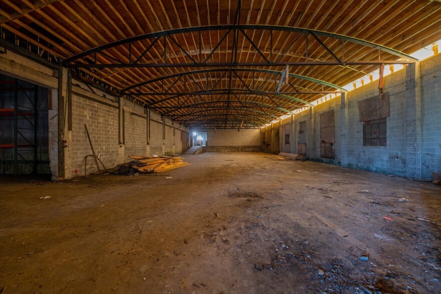 More Photos Of 1795 King Street Ext, North Charleston Warehouse For Sale