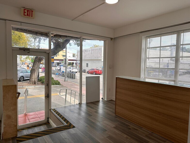 More Photos Of 901 Pennsylvania Ave, Miami Beach Apartments For Sale