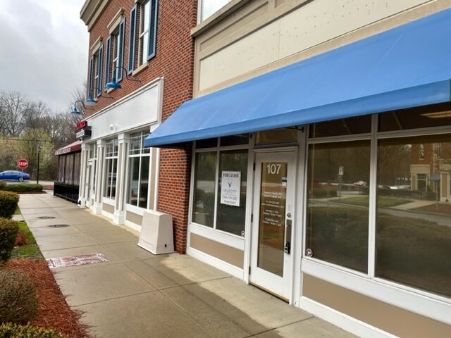 More Photos Of 4350 Main St, Harrisburg Storefront Retail Office For Lease