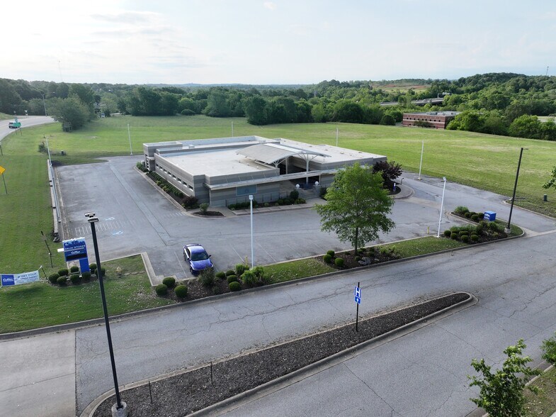 More Photos Of 5201 Willow Creek Dr, Springdale Medical For Sale