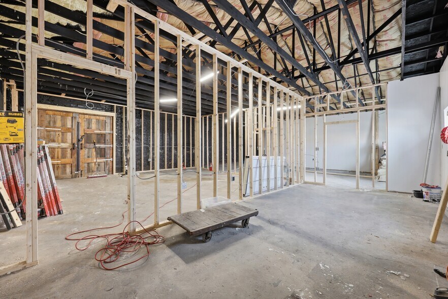 More Photos Of 688 E Eagle St, Buffalo Warehouse For Sale