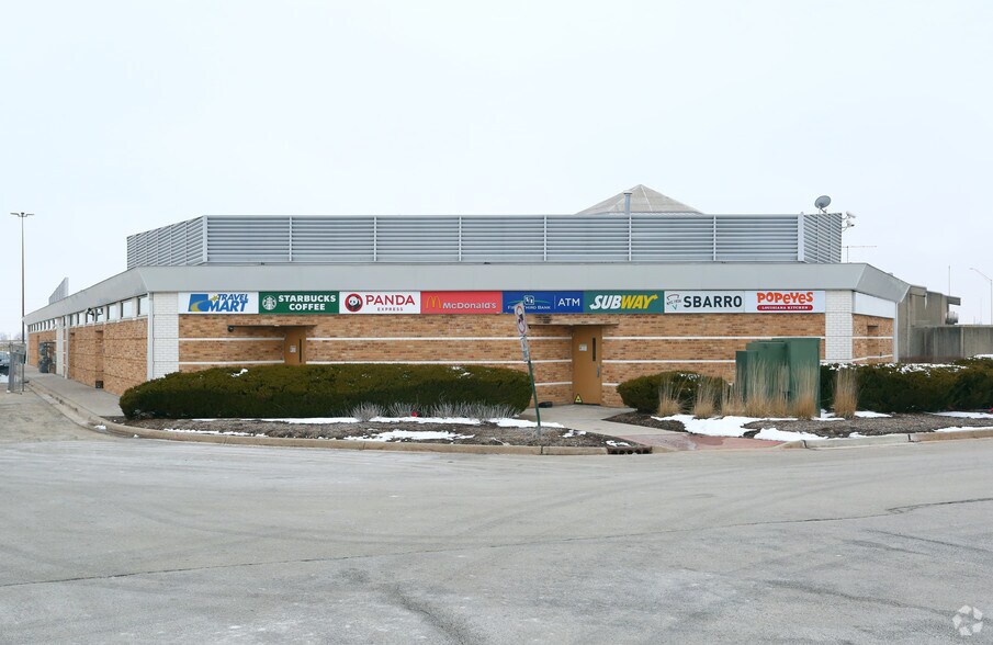 More Photos Of 2700 N Crego Rd, Dekalb General Retail For Sale