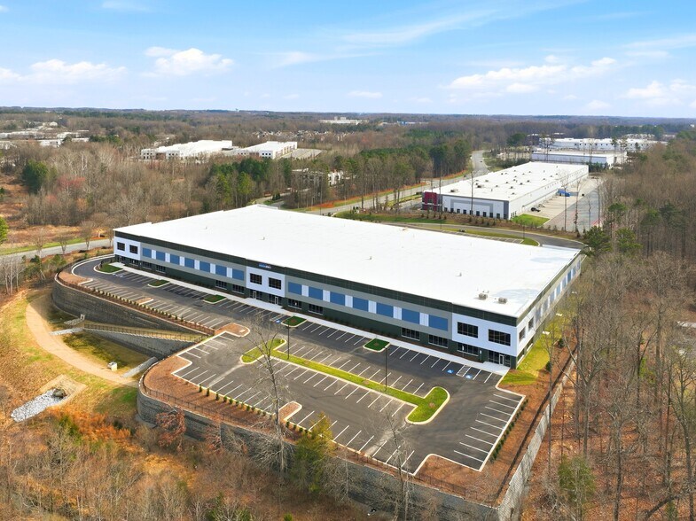 More Photos Of 13601 E Reese Blvd, Huntersville Warehouse For Sale