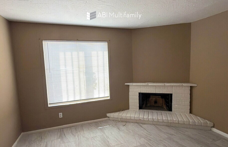 More Photos Of , Las Vegas Multifamily For Sale