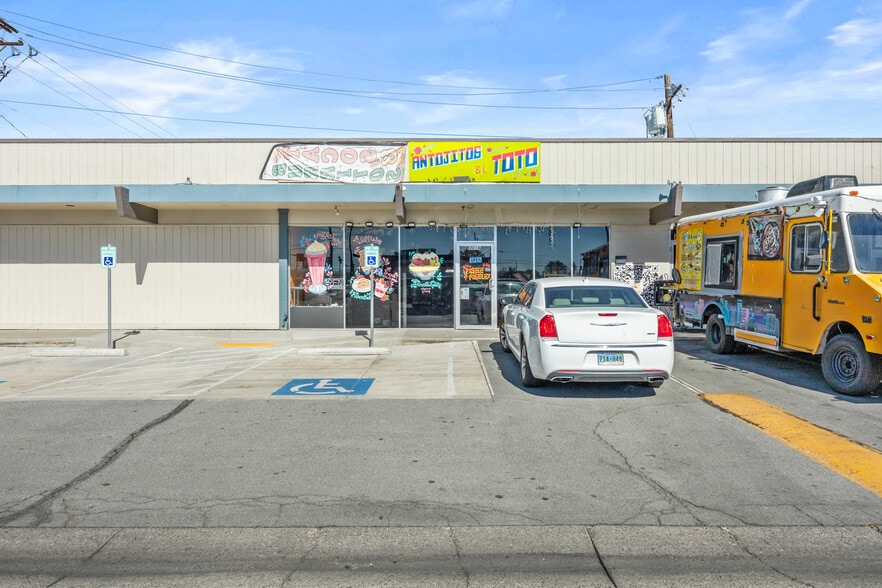 More Photos Of 3004-3098 Kietzke Ln, Reno Storefront For Sale