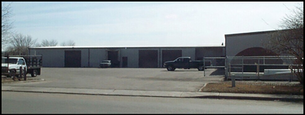 More Photos Of 505 Weaver Park Rd, Longmont Warehouse For Lease