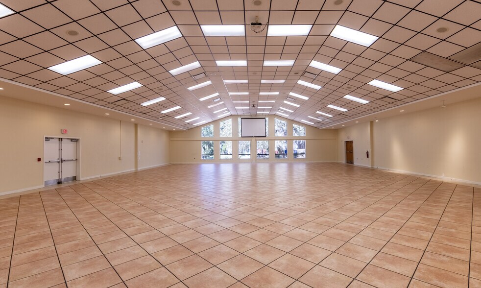 More Photos Of 5000 Firetower Rd, Haines City Lodge Meeting Hall For Sale