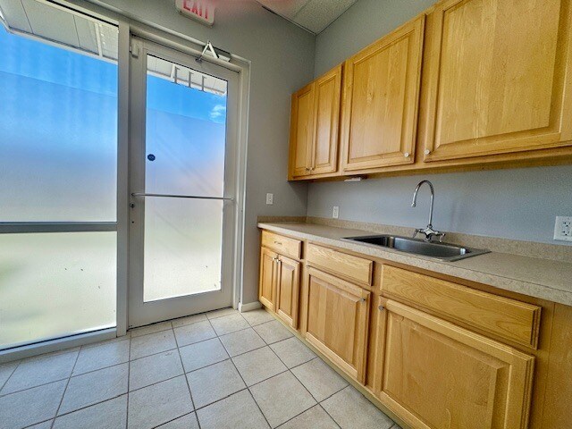 More Photos Of 5547 A1A S, Saint Augustine Office For Lease