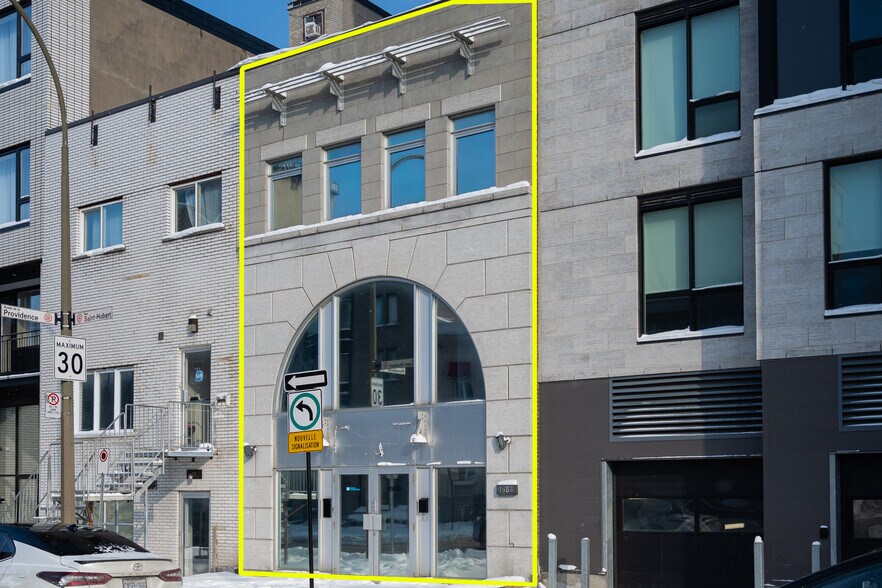 More Photos Of 1583 Rue Saint-Hubert, Montréal Storefront Retail Office For Sale