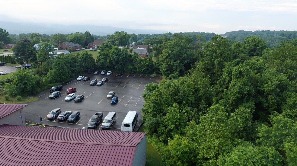 More Photos Of 690 Morgantown Rd, Uniontown Religious Facility For Sale