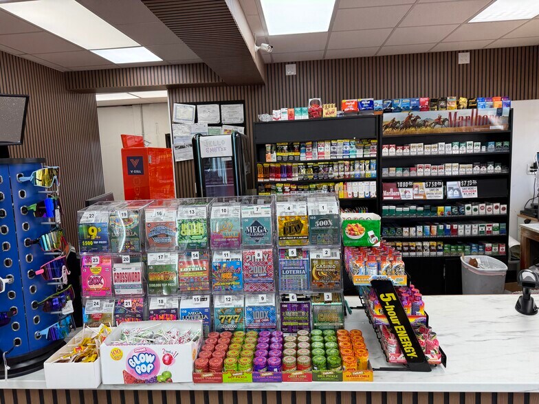 More Photos Of 1708 S Mobberly Ave, Longview Service Station For Sale