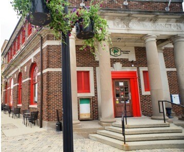 More Photos Of 105 S Cook St, Barrington Restaurant For Sale