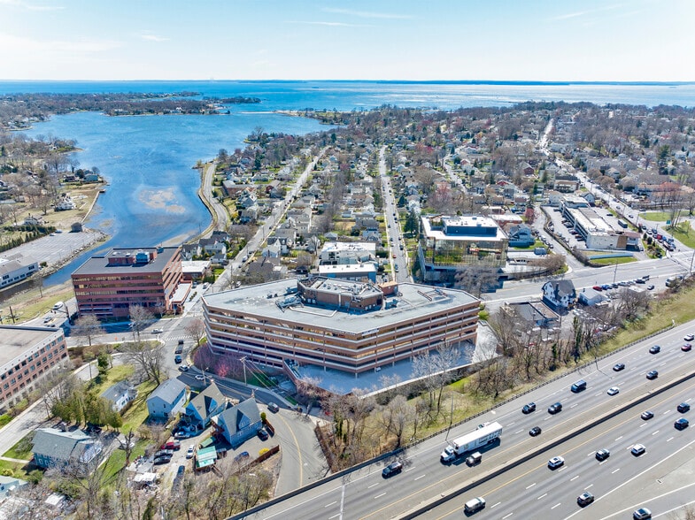 More Photos Of 1266 E Main St, Stamford Office For Lease