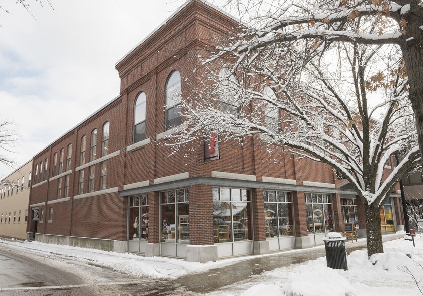 More Photos Of 42-46 Main St, Keene Loft Creative Space For Lease