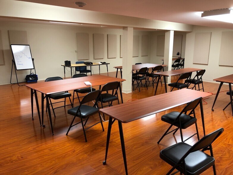 More Photos Of 360 Route 101, Bedford Medical For Lease