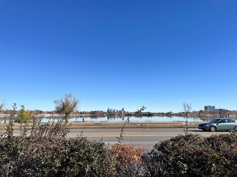 More Photos Of 2045 Sheridan Blvd, Edgewater Freestanding For Lease