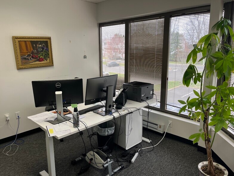 More Photos Of 2 Hartford Dr, Tinton Falls Medical For Sale