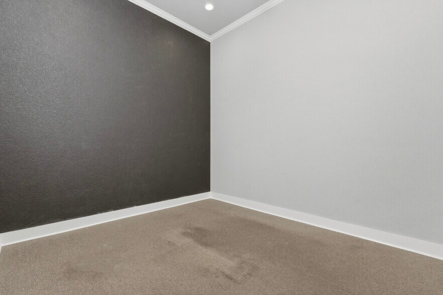 More Photos Of 5899 Preston Rd, Frisco Office For Sale