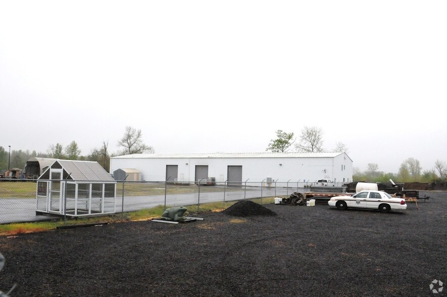 More Photos Of 810 S 2nd St, Harrisburg Warehouse For Sale