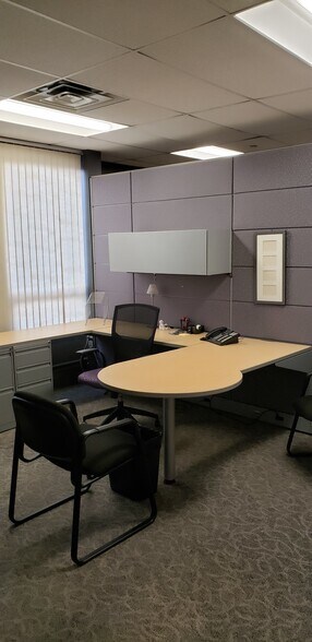 More Photos Of 6 Berkshire Blvd, Bethel Office For Sale