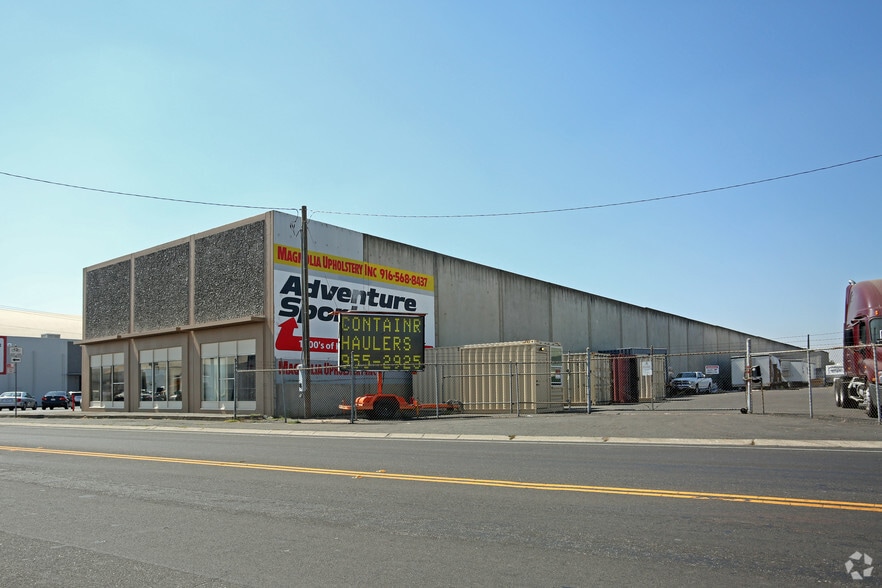 More Photos Of 2151 Blumenfeld Dr, Sacramento Manufacturing For Sale