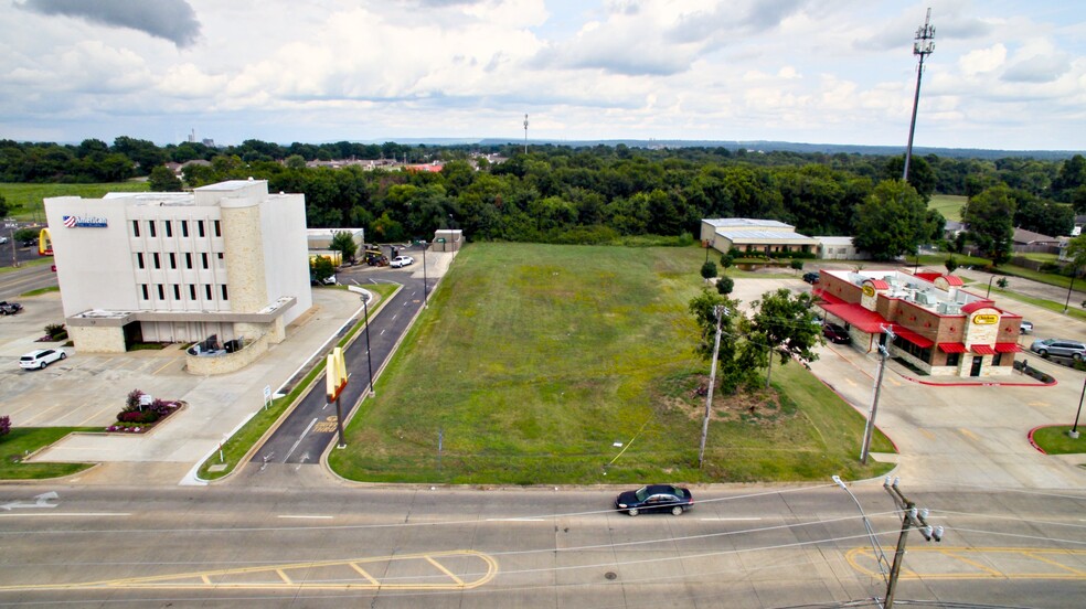 Primary Photo Of 104 N York St, Muskogee Land For Sale