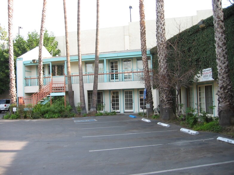 More Photos Of 2920 W Olive Ave, Burbank Loft Creative Space For Lease