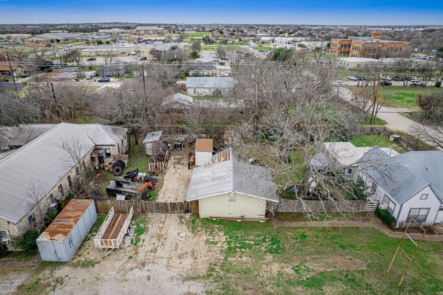 More Photos Of 201 S Highway 183, Leander Flex For Sale