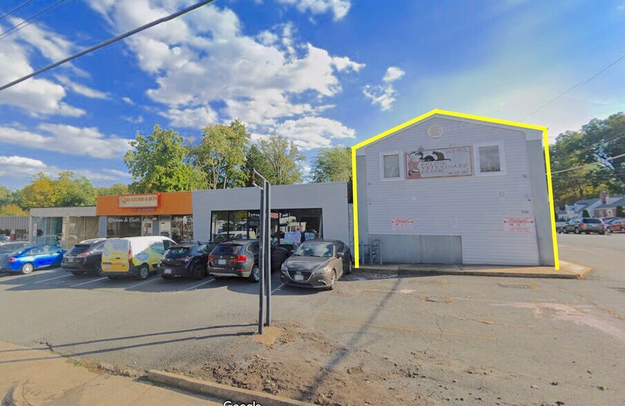 More Photos Of 7189 Lee Hwy, Falls Church General Retail For Sale