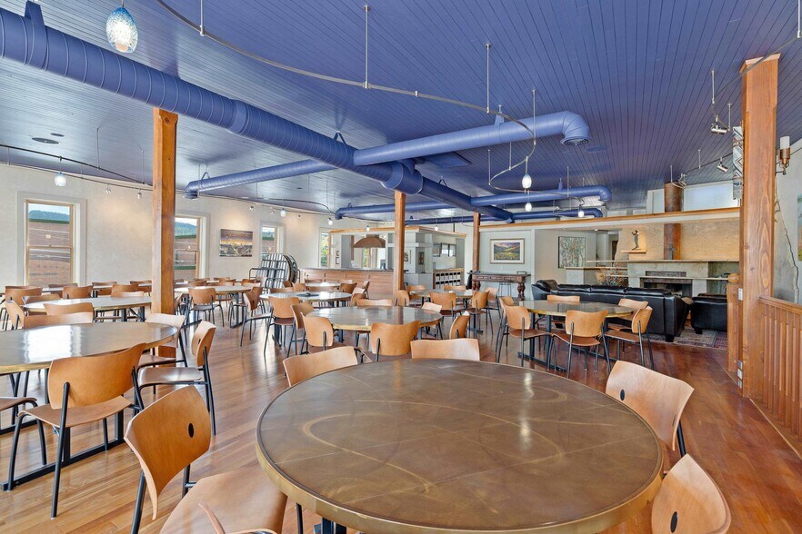 More Photos Of 701 N 5th St, Spearfish Restaurant For Sale