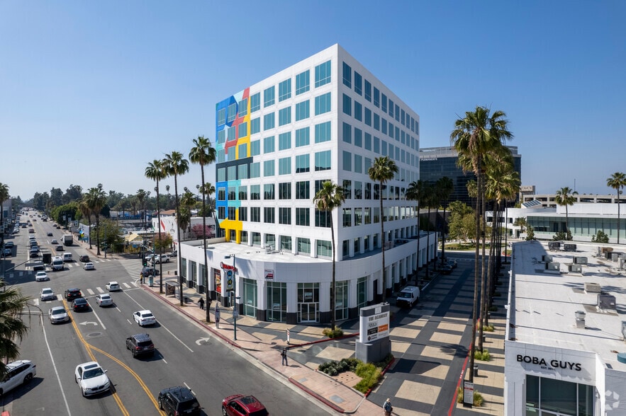 More Photos Of 5200 Lankershim Blvd, North Hollywood Unknown For Lease