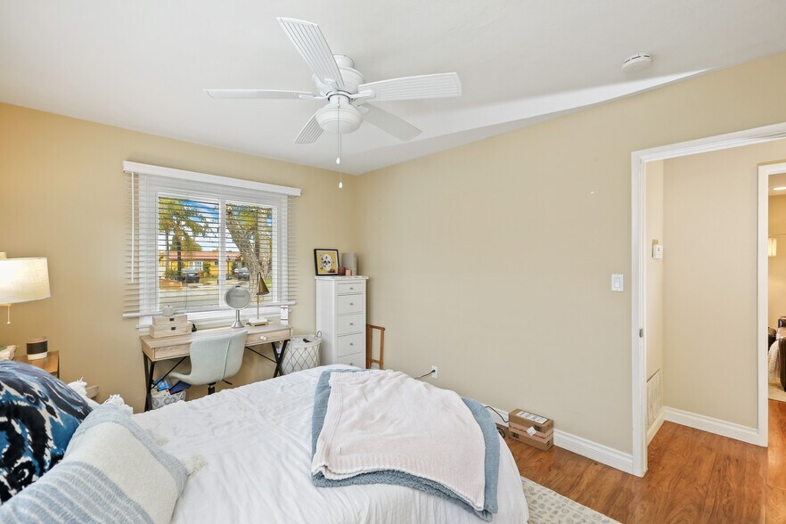 More Photos Of 1200 W Sycamore Ave, Orange Apartments For Sale