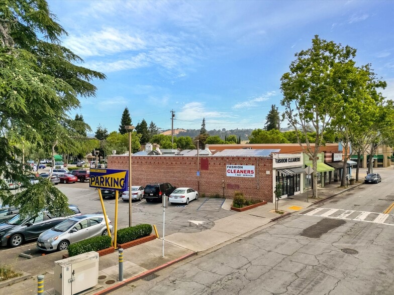 More Photos Of , San Leandro General Retail For Sale