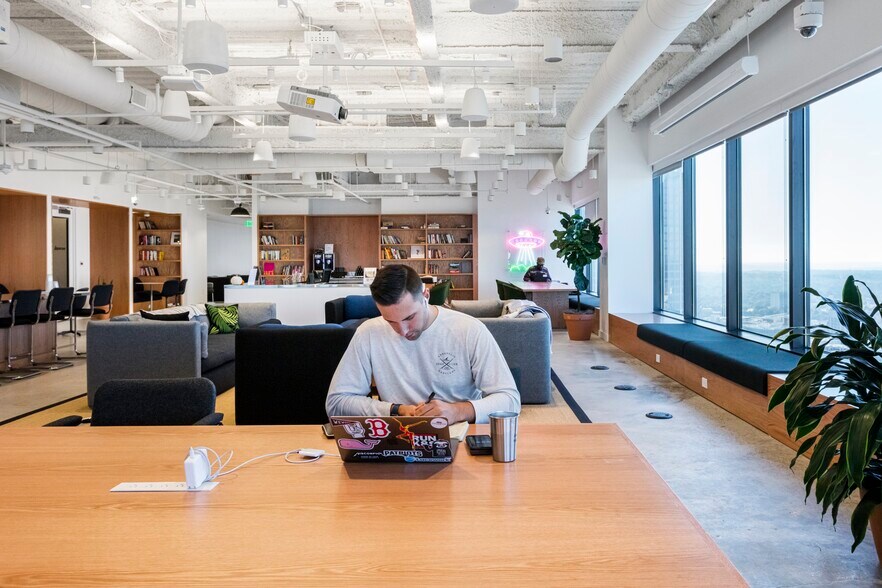 More Photos Of 101 Marietta St NW, Atlanta Office For Lease