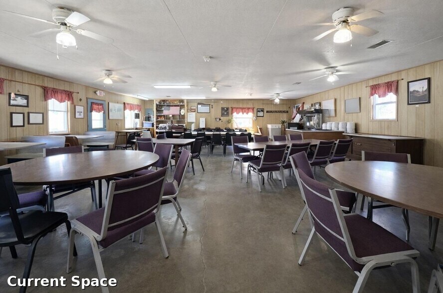 More Photos Of 11489 E Clarksville Rd, Marshall Restaurant For Sale