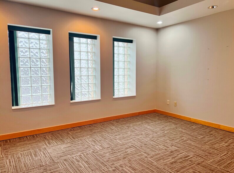 More Photos Of 411 Front St, Brainerd Office For Lease