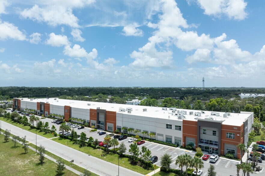 Primary Photo Of 100 ALDI Way, Wellington Distribution For Lease