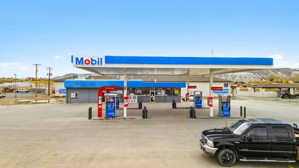 More Photos Of 1640 Elk St, Rock Springs Service Station For Sale