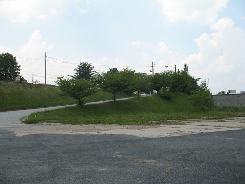 More Photos Of 4180 Jonesboro Rd, Forest Park Land For Sale