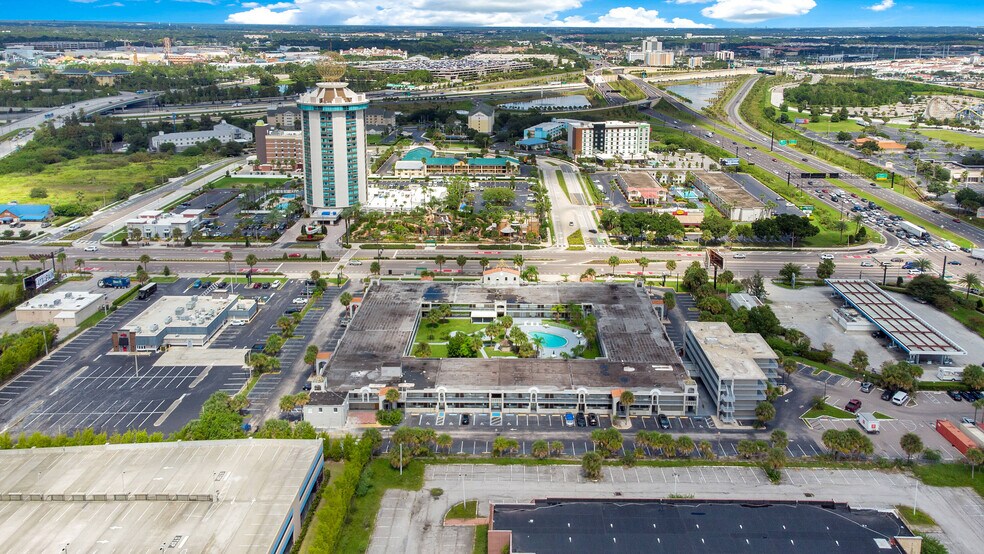 More Photos Of 5858 International Dr, Orlando Hotel For Sale