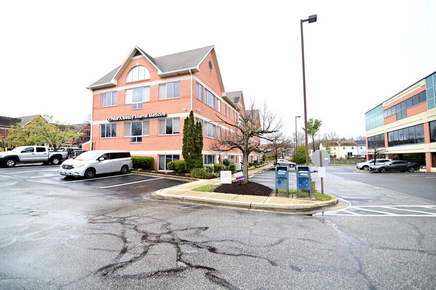 More Photos Of 3000-3048 Mitchellville Rd, Bowie Medical For Lease