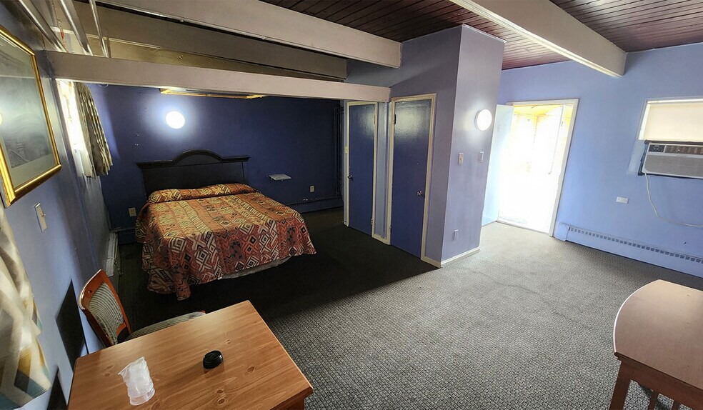 More Photos Of 22400 Plymouth Rd, Detroit Hotel For Sale