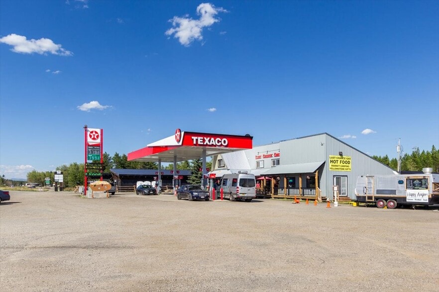 More Photos Of 3370 Highway 20, Island Park Service Station For Sale