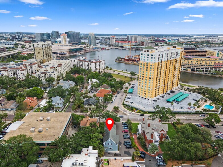 More Photos Of 337 S Plant Ave, Tampa Office Residential For Lease