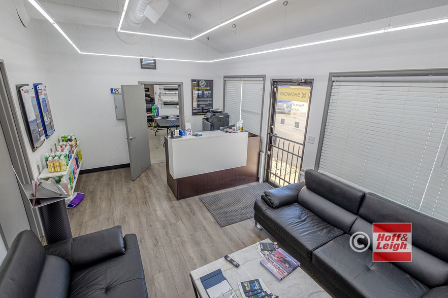 More Photos Of 4030 Sinton Rd, Colorado Springs Warehouse For Sale