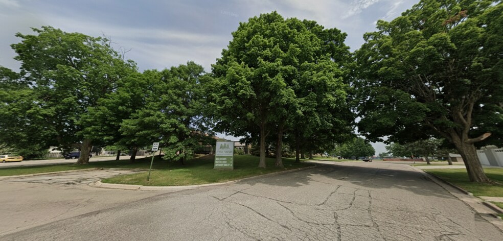 More Photos Of 425 N Badger St, Caledonia Healthcare For Sale