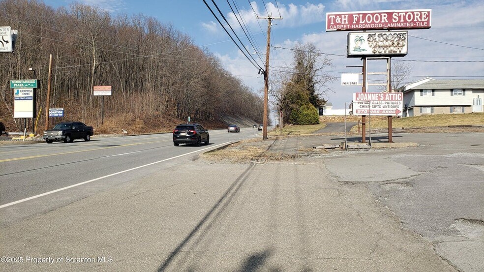 More Photos Of 2250 Scranton Carbondale Hwy, Scranton General Retail For Sale