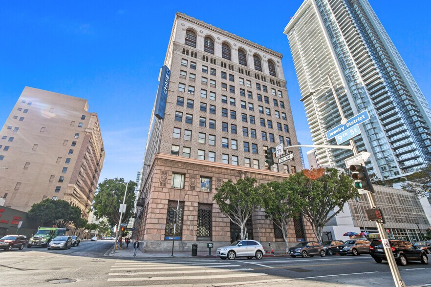 More Photos Of 855 S Hill St, Los Angeles Office For Lease