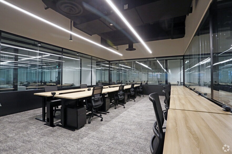 More Photos Of 18-20 S 2nd St, San Jose Coworking Space