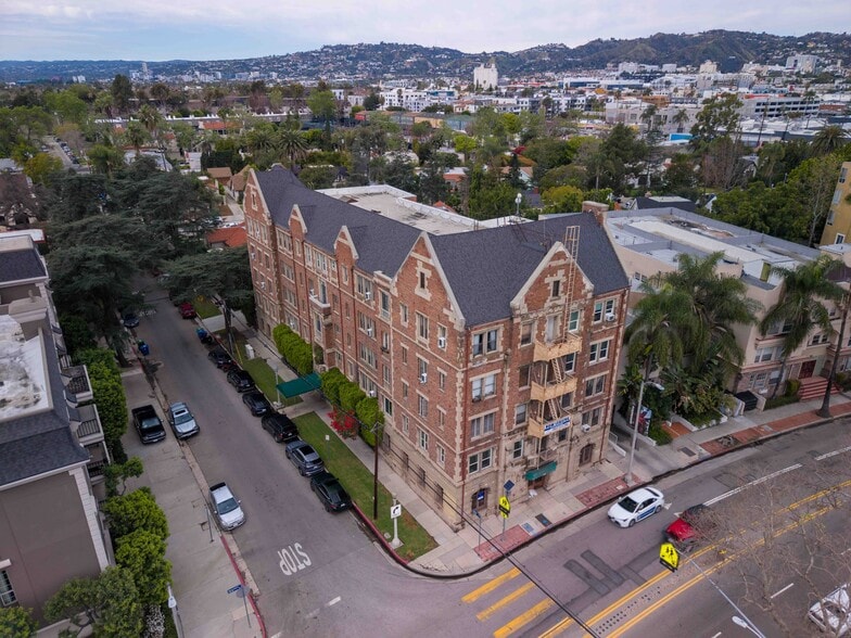 More Photos Of 601 N Rossmore Ave, Los Angeles Apartments For Sale